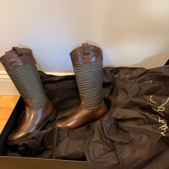 Cole Haan  boots for little girls size 1 NEW
Nike air sole 
Back zippers - Picture 3 of 4